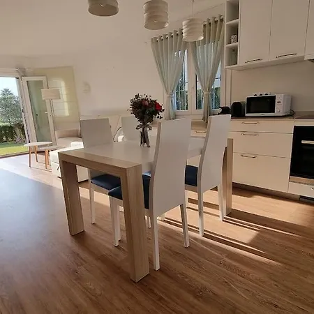 Holiday home Nova, Playa, Jardin, Piscina, Golf, Met, Ideal Familias *
